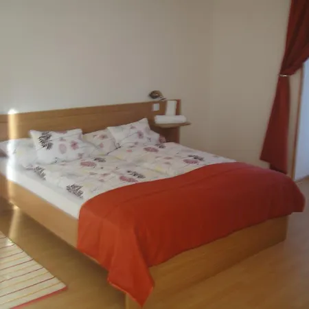 Panzió Paks